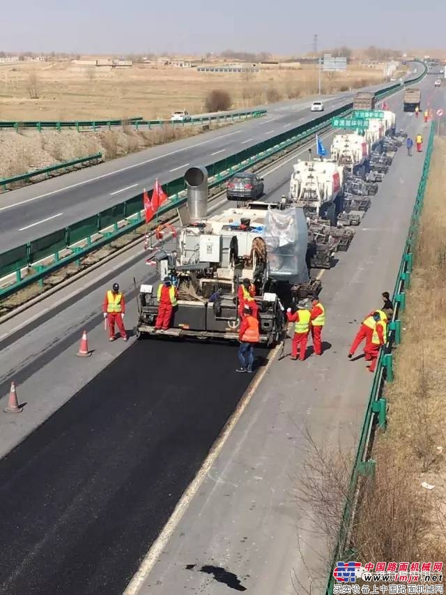 维特根就地热再生机组在青藏高原的首次成功应用 